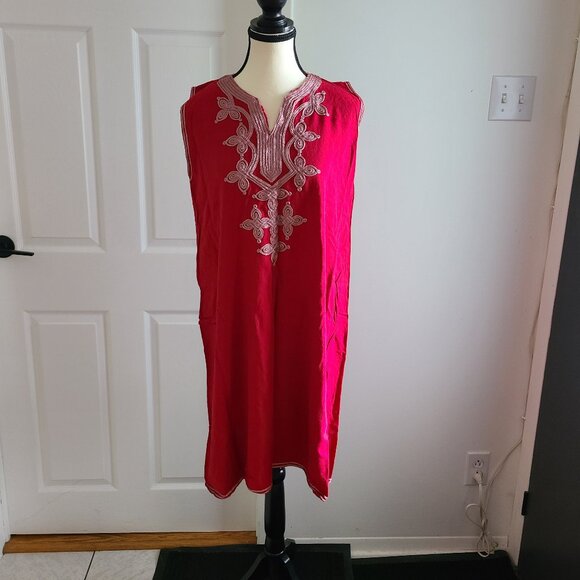 Red/Burgundy Tunic Caftan - Picture 1 of 2